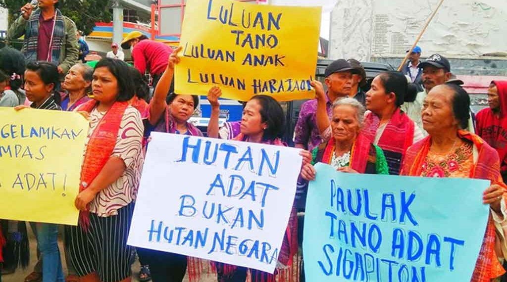 Pariwisata dan Masalah Uang Tunai di Pedesaan