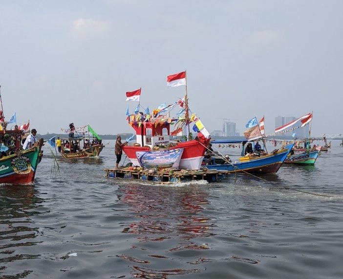 Mencari Makna Nadran di Teluk Jakarta
