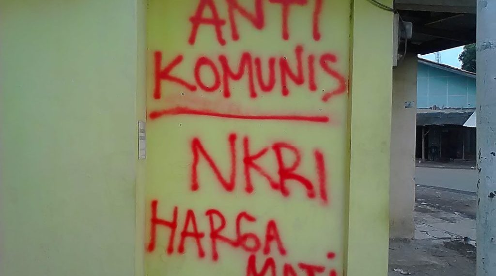 Aksi Vandalisme Anti-Komunis Sumber: Wartakini.co