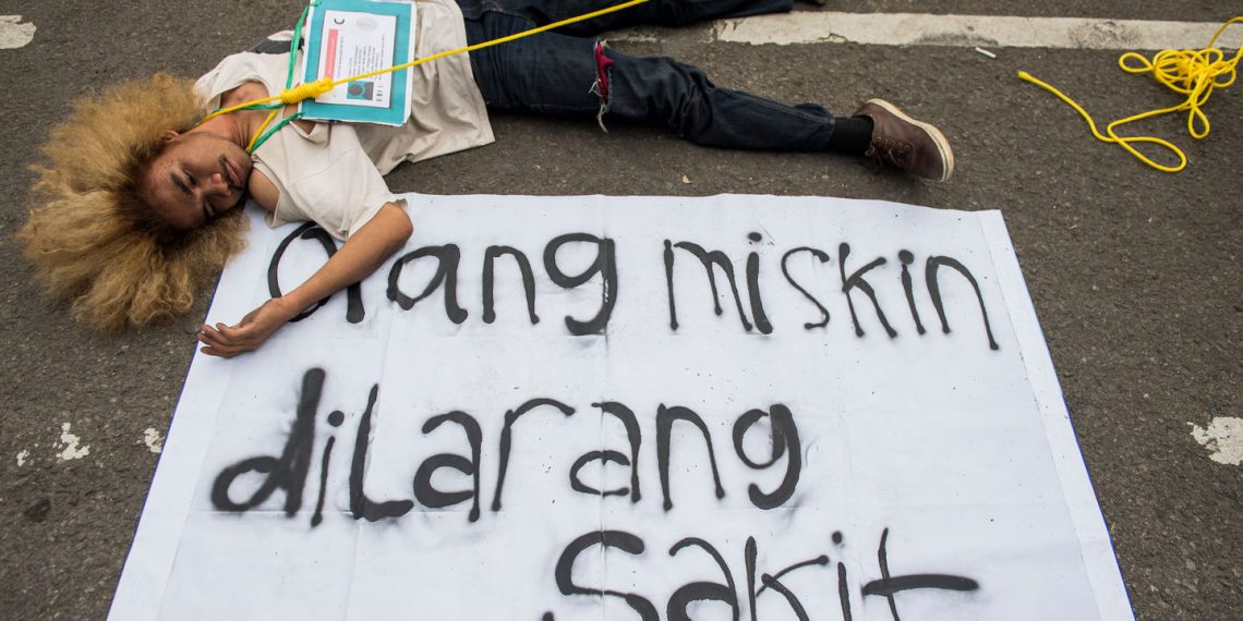 Melampaui Jaminan Sosial ‘Targeted’ dan Membangun Jaminan Sosial Universal di Indonesia